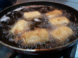 paccheri ripieni indorati e fritti al ragù napoletano 17