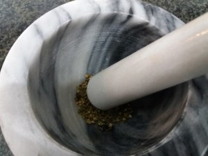 Cannelloni ripieni di ricotta e minestra maritata con besciamella alla zucca