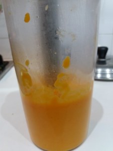 Cannelloni ripieni di ricotta e minestra maritata con besciamella alla zucca