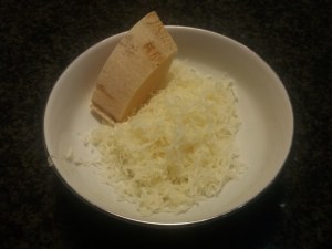 Tonnarelli cacio e pepe agli agrumi con provolone del monaco