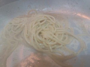 tonnarelli cacio e pepe agli agrumi con provolone del monaco