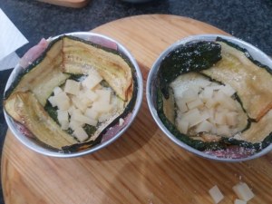Parmigiana con filetti di triglia e zucchine