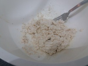 Ravioli bicolore allo zafferano e al nero di seppia con gamberi_12