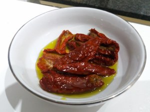 scialatielli di castagna con salsiccia funghi porcini tarallo sbriciolato