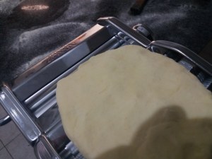 Lasagna vegetariana con ricotta alle olive nere e frutta secca