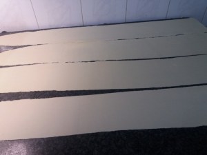 Lasagna vegetariana con ricotta alle olive nere e frutta secca