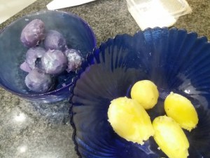 Costine di agnello con zabaione salato allo scotch whisky e patate duchessa bicolor