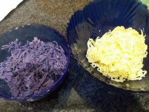 Costine di agnello con zabaione salato allo scotch whisky e patate duchessa bicolor