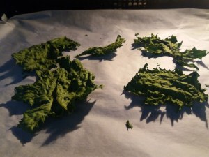 Spaghetti aglio olio e peperoncino con purpu ammuddicato su crema di friarielli