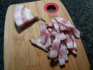 Mafalde alla gricia con agretti su fonduta di pecorino di Pienza