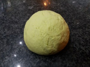 scialatielli ai piselli con vongole e fiori di zucca