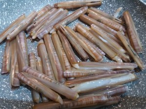 Risotto con spollichini e cannolicchi