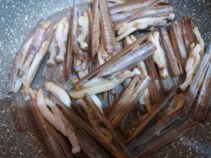 Risotto con spollichini e cannolicchi