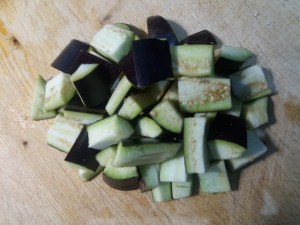 Orecchiette all ortolana con roquefort e crumble di pistacchio