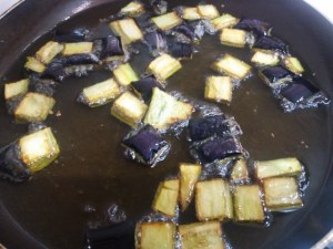 Orecchiette all ortolana con roquefort e crumble di pistacchio