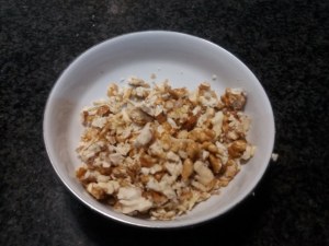 Linguine con crema di patate noci e calamarelle