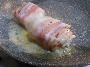 Baccala foderato al guanciale su crema di friarielli