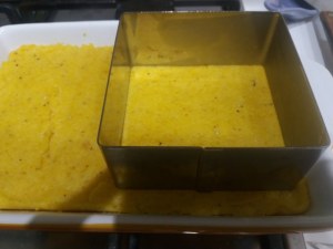 Pancetta cotta a bassa temperatura su polenta di farina di mais macinata a pietra e tzatziki alla zucca