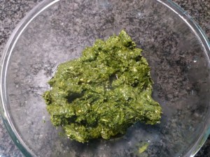 sedani rigati con pesto di friarielli gorgonzola e pomodori confit gialli e rossi