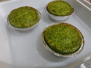 Flan di broccoli con porro e polpo fritti