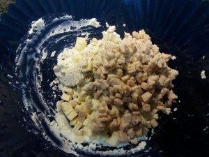 Paccheri ripieni di ricotta di bufala provola e pesce spada con pomodoro del piennolo