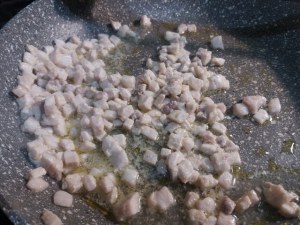 Paccheri ripieni di ricotta di bufala provola e pesce spada con pomodoro del piennolo