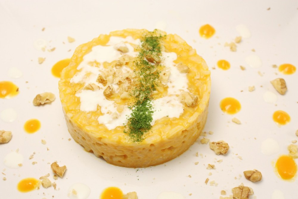 Risotto alla zucca con noci e panna acida allo zenzero