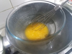 Filetto di spigola in crosta di pistacchi con emulsione al miele di castagno