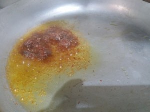 Linguine con bergamotto ricotta di bufala filetti di acciughe e pepe rosa