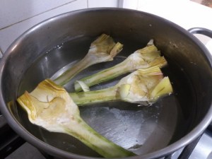 Flan di carciofi e baccala con crema di parmigiano