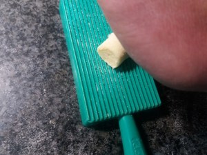 Gnocchi di patate con ciliegini rossi e gialli provolone del monaco e bottarga di tonno