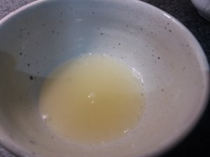 Sformato di alici in crosta di mandorle con salsina al limone