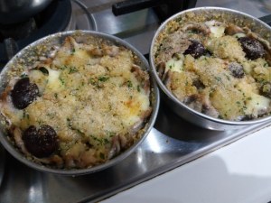 Sformato di alici in crosta di mandorle con salsina al limone