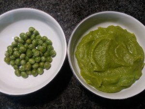 Spaghetti alle vongole con crema di piselli freschi
