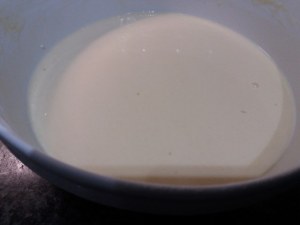 Crepes all'ortolana su fonduta di gorgonzola