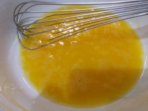 Crepes all'ortolana su fonduta di gorgonzola