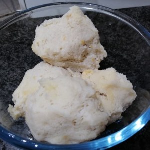 Totano imbottito alle melanzane su crema di burrata pugliese