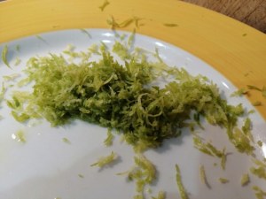 Orecchiette con broccoli e frutti di mare profumate al limone