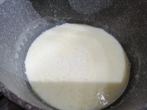 Paccheri ripieni di baccala e patate con crema di cavolfiore giallo