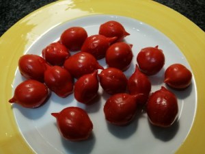 Pappardelle con pomodoro del piennolo gorgonzola salsiccia alla birra e tarallo sbriciolato