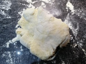 i acciughe olive schiacciate finocchietto e bottarga di tonno