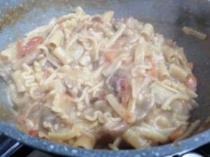 Pasta e patate con funghi porcini e caciocavallo al tartufo