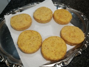 Sandwich di polenta fritta con agretti e mousse al gorgonzola