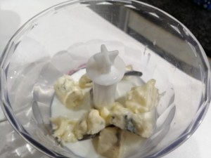 Sandwich di polenta fritta con agretti e mousse al gorgonzola