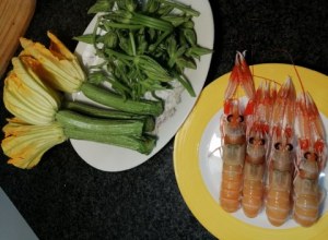 Scialatielli con scampi e zucchine in duplice fioritura
