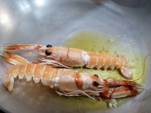 Scialatielli con scampi e zucchine in duplice fioritura