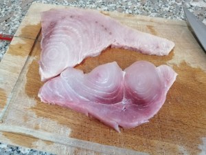 Polpette di pesce spada su caponata siciliana