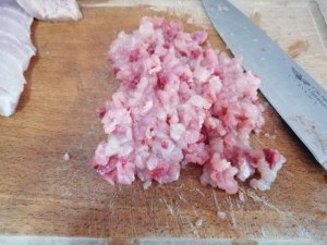 Polpette di pesce spada su caponata siciliana