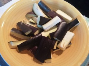 Polpette di pesce spada su caponata siciliana