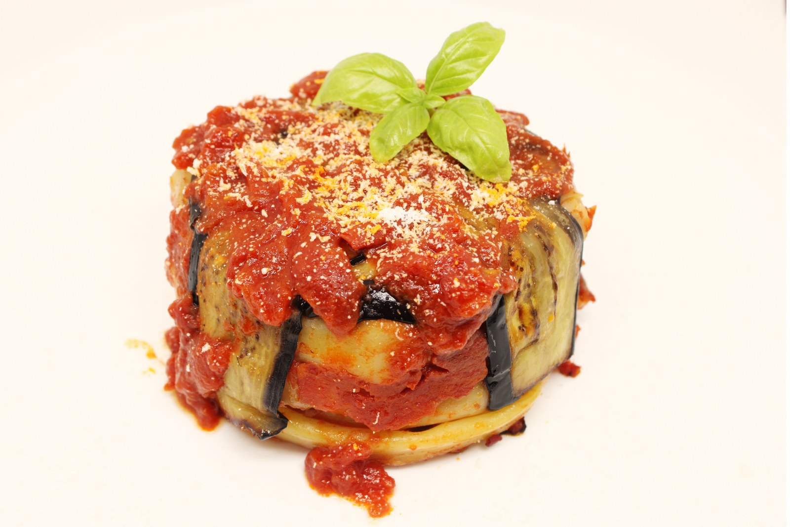 Timballo di pasta alla norma
